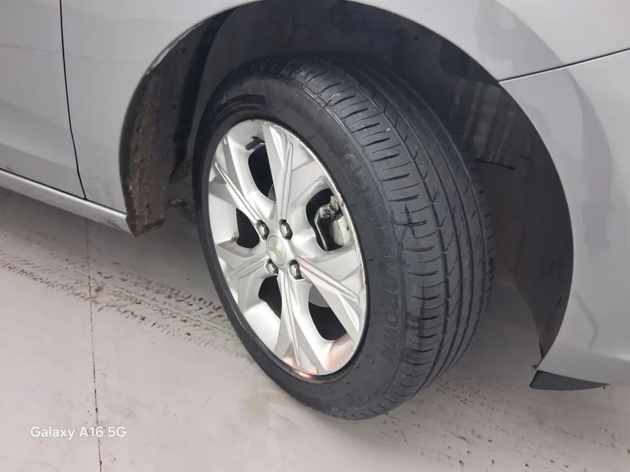Chevrolet Onix Plus LTZ 1.0 12V TB Flex Aut. 4P, foto 13 de 18