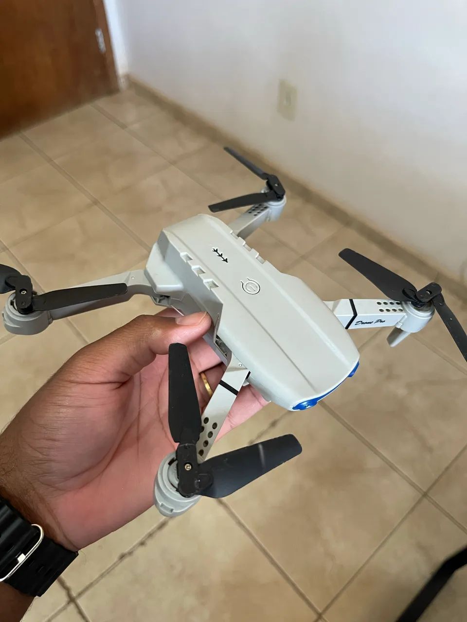Mini Drone com câmera  - Foto 5
