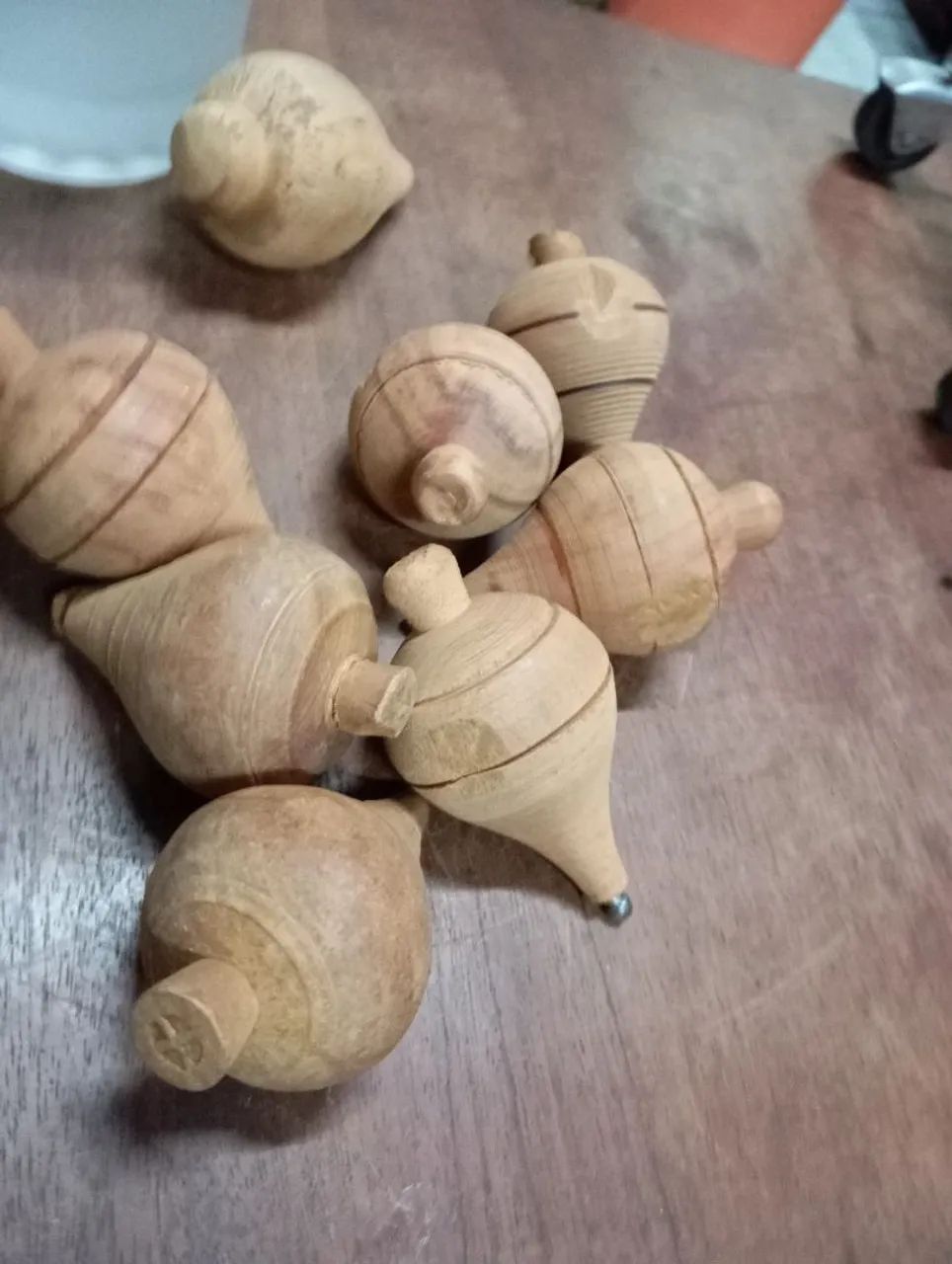 Piões de madeira. Brinquedo antigo. - Foto 5