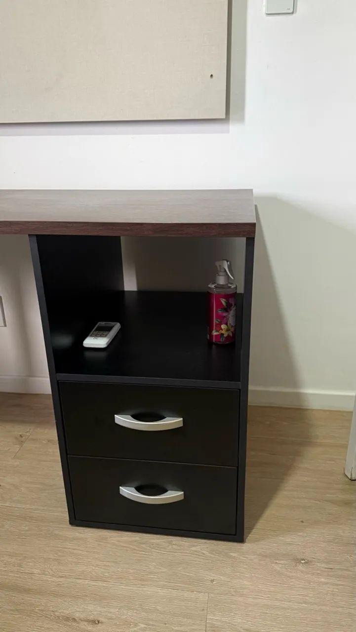 Vendo mesa de estudo - Foto 2
