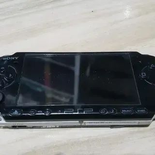 PSP 3000 vendo para retirar peças