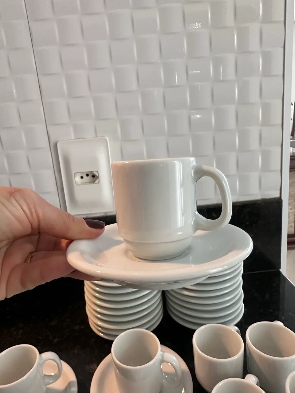 24 Xícaras de Café com Pires - Louça Branca - Foto 3