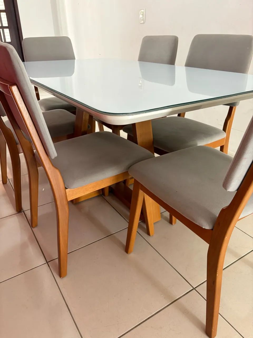 Mesa de jantar com 6 cadeiras - Foto 4