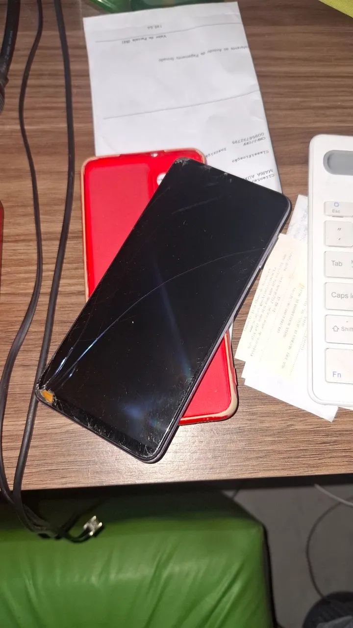 Telefone, caixa de som e outros  - Foto 2