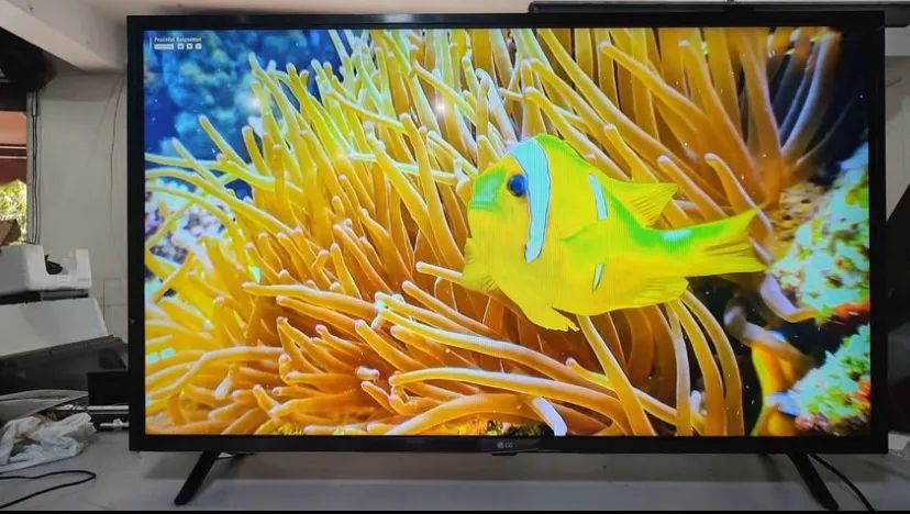 SMART TV 43? MARCA LG - NOVA  - Foto 3