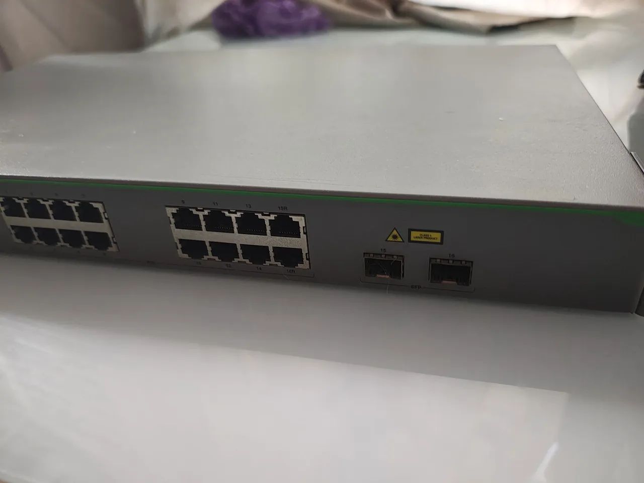 Switch Gigabit PoE+ 16 Portas Allied Telesis AT-GS950/16PS + 2 SFP - Foto 5