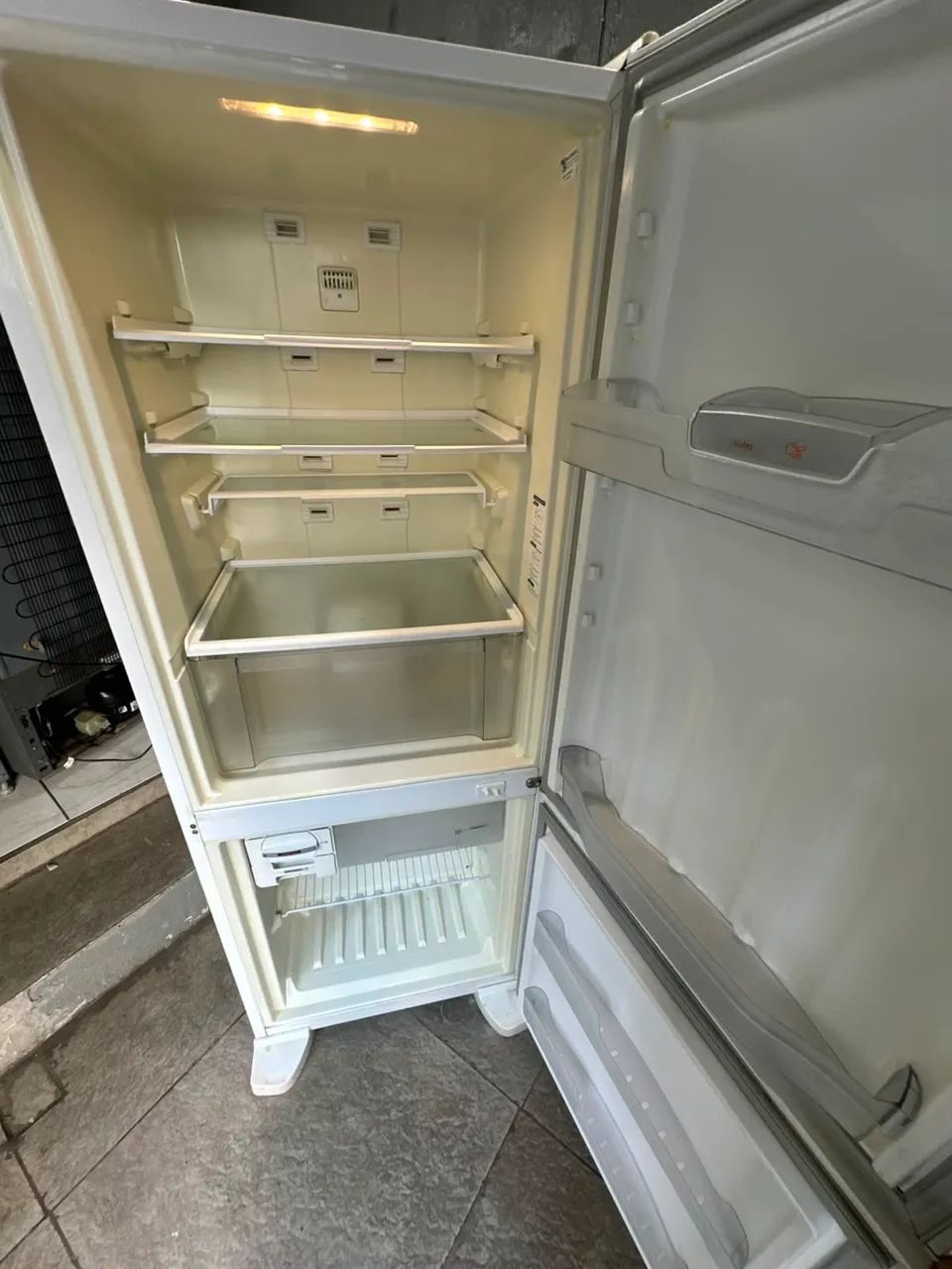 Geladeira Inverse Brastemp - Foto 2