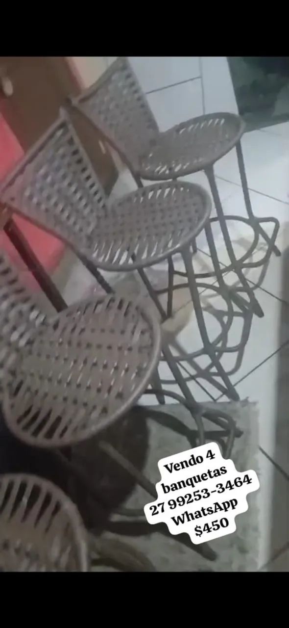 Vendo 4 baquetas altura 70