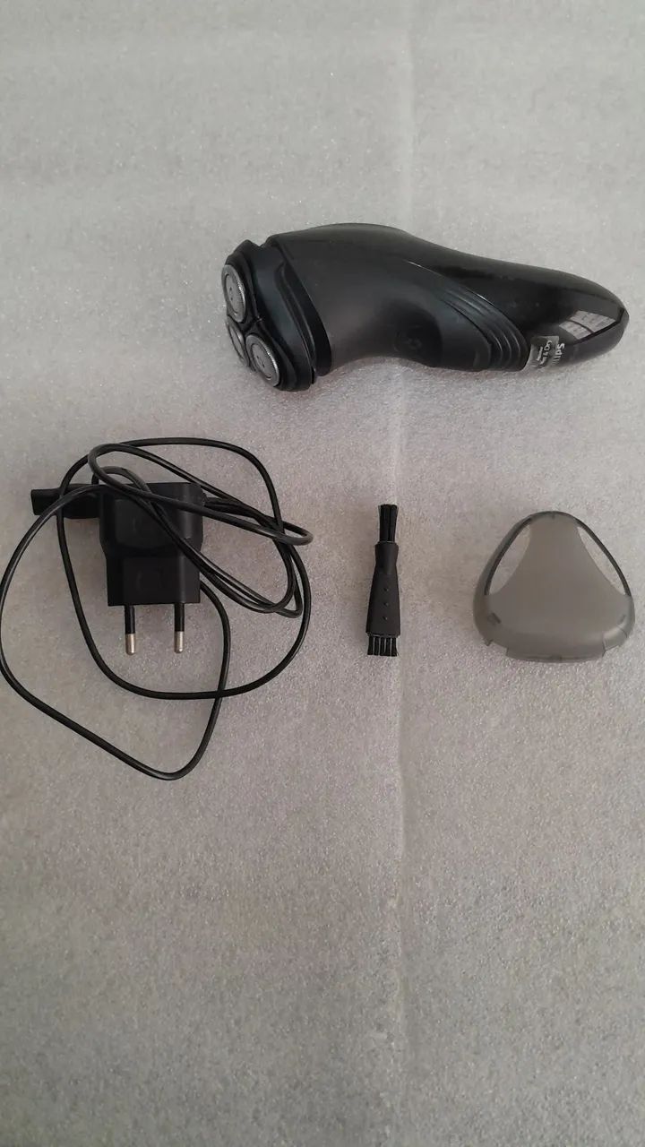 " BARBEADOR ELÉTRICO PHILIPS AQUA TOUCH AT751 " - Foto 5