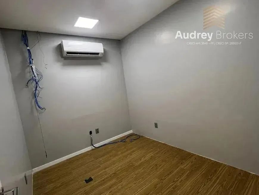 Sala no Soberane para venda, 35m² - em Adrianópolis - Foto 5
