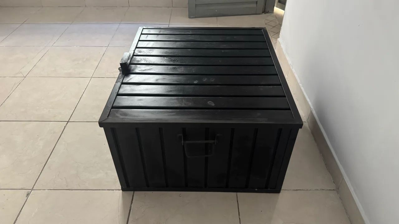 Caixa reforçada para guardar ferramentas porta cadeado medida 72x82x42cm   - Foto 2