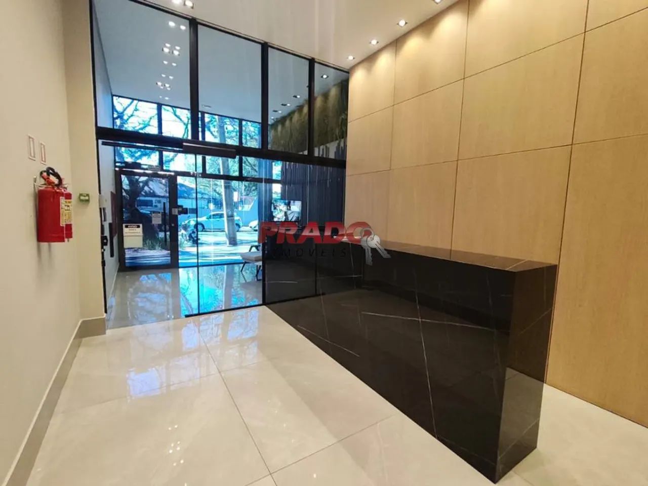 Apartamento para alugar em Maringá, Zona 07, com 2 quartos, com 81.79 m², EDIFÍCIO PALACIO - Foto 2