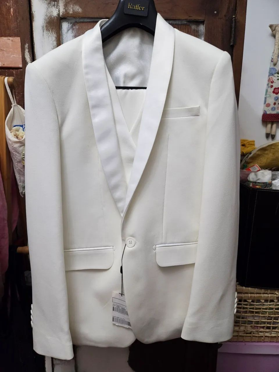 Terno Slim Fit com Colete e Calça com Ajuste  - Foto 3