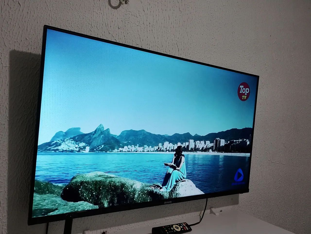Vendo smart TV Aiwa 43 polegadas 