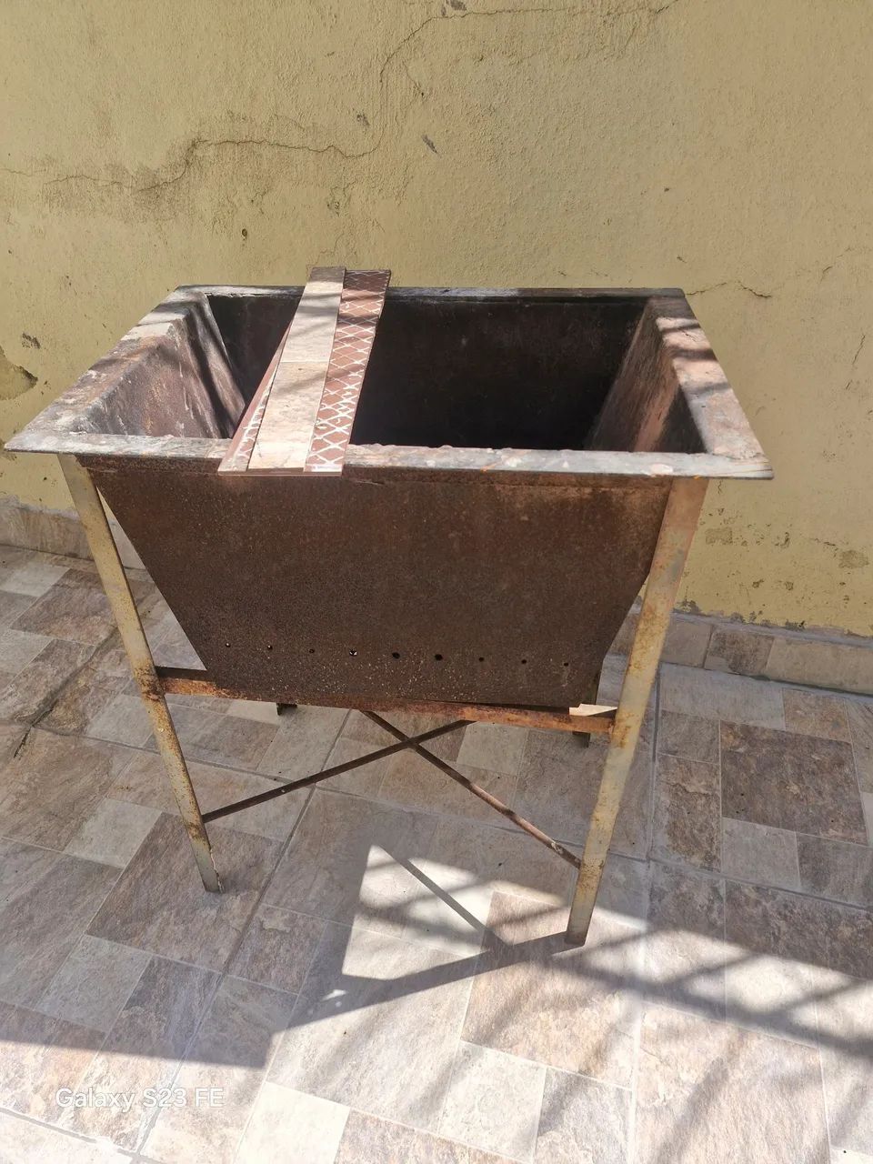 Churrasqueira em ferro 