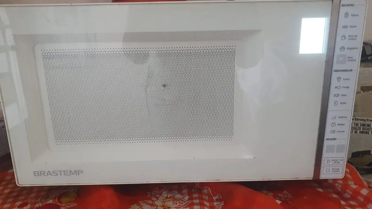 MICRO-ONDAS BRASTEMP MODELO BMS45CBBNA 32 LITROS 