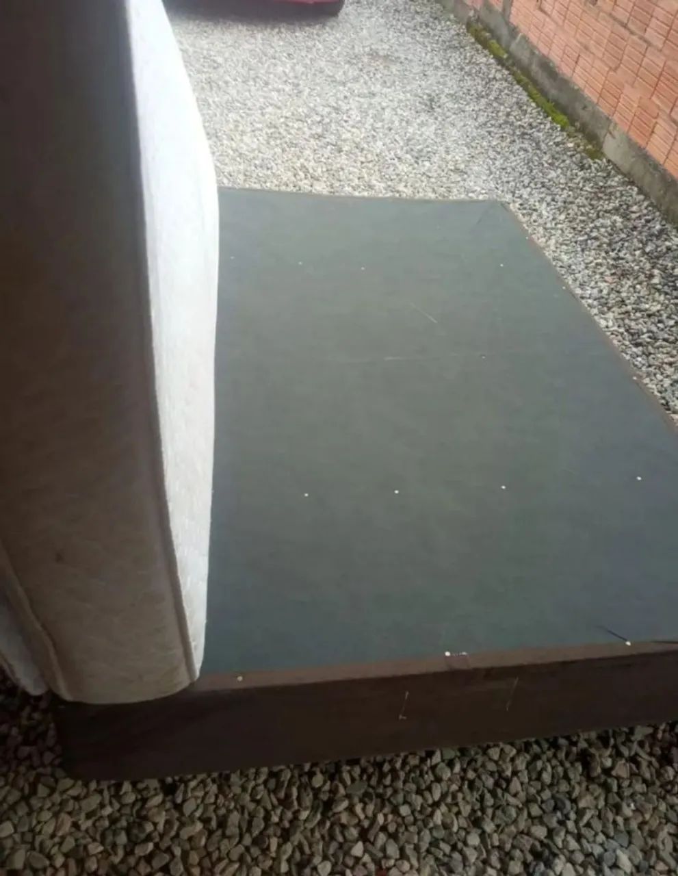 Base da cama box, somente base sem colchão 