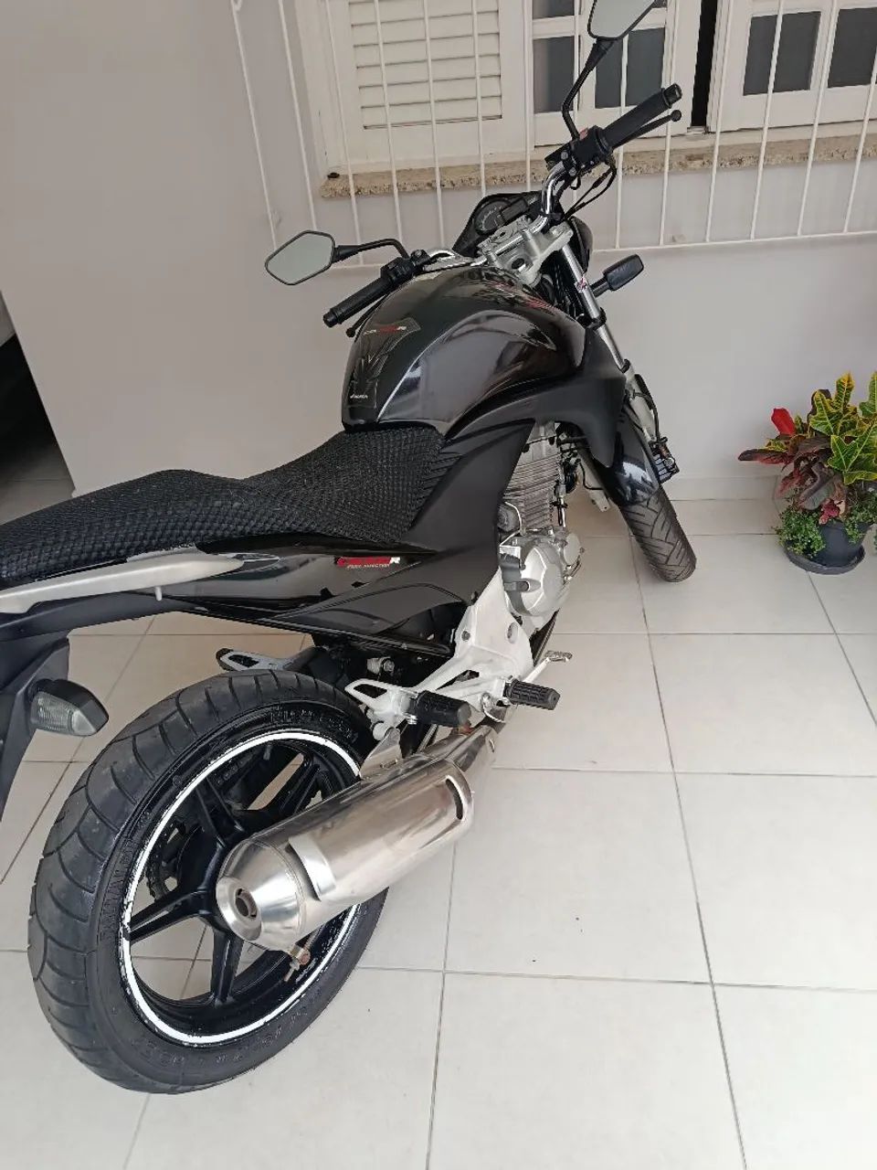 CB 300 2011  - Foto 4