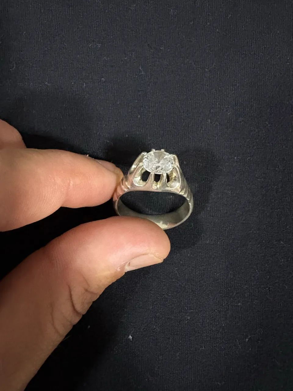 Anel garra zircônia prata 925