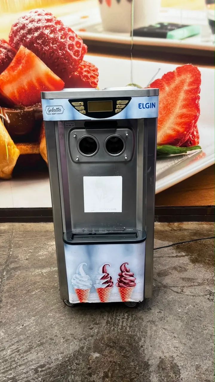MÁQUINA DE SORVETE / AÇAÍ ELGIN