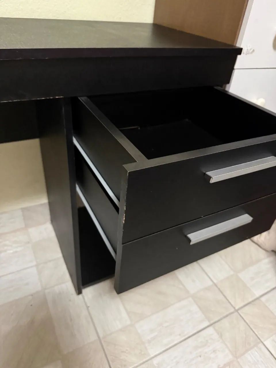 Escrivaninha mdf com gaveta  - Foto 2