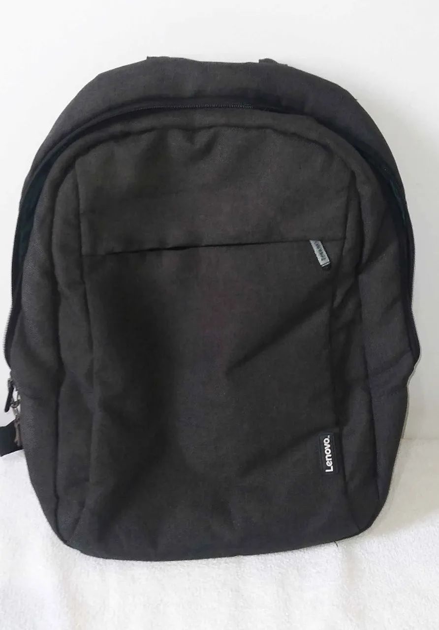 Mochila Lenovo B210 para laptop / notebook  