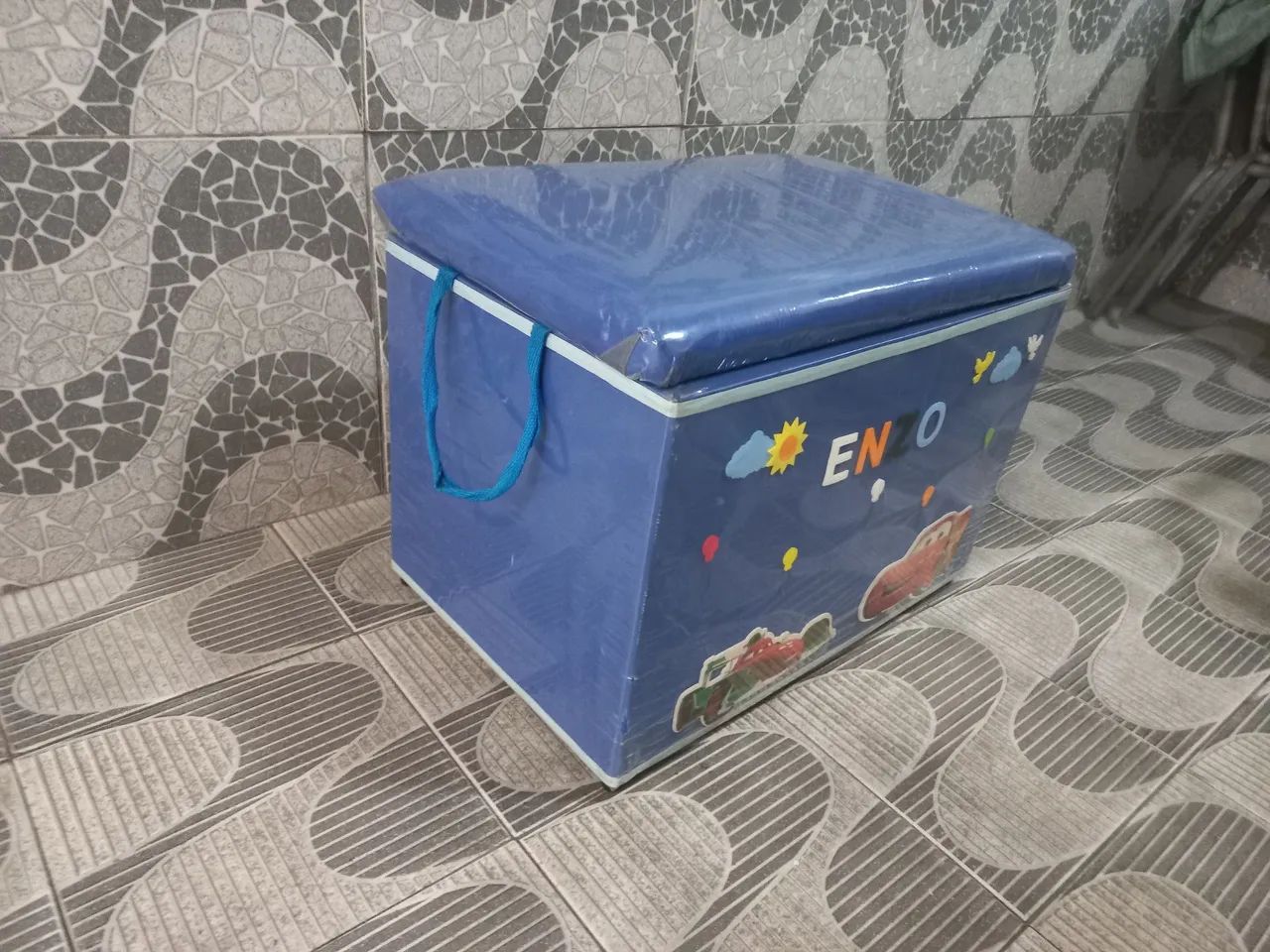 Bau de brinquedo grande forrado  - Foto 2