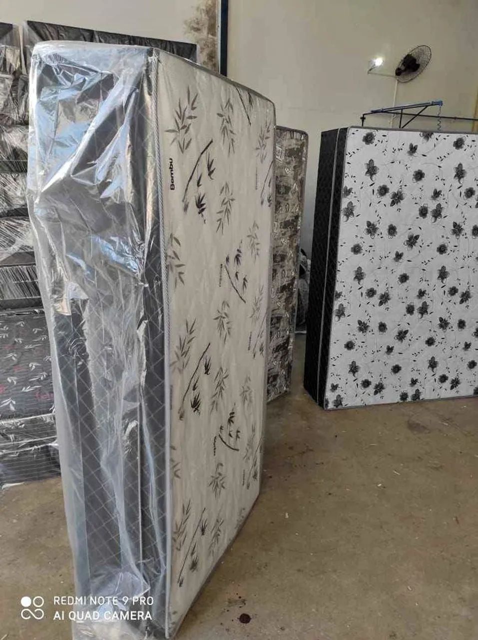 Cama box casal/solteiro conjugada em oferta