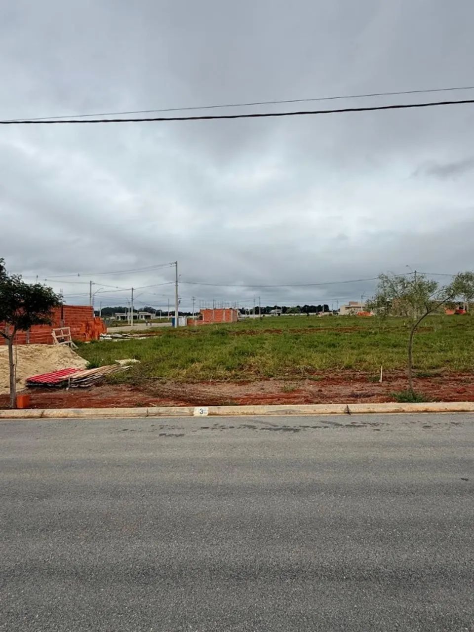 Terreno plano com 159 m2. Condomínio Tivoli Itapetininga.  - Foto 2
