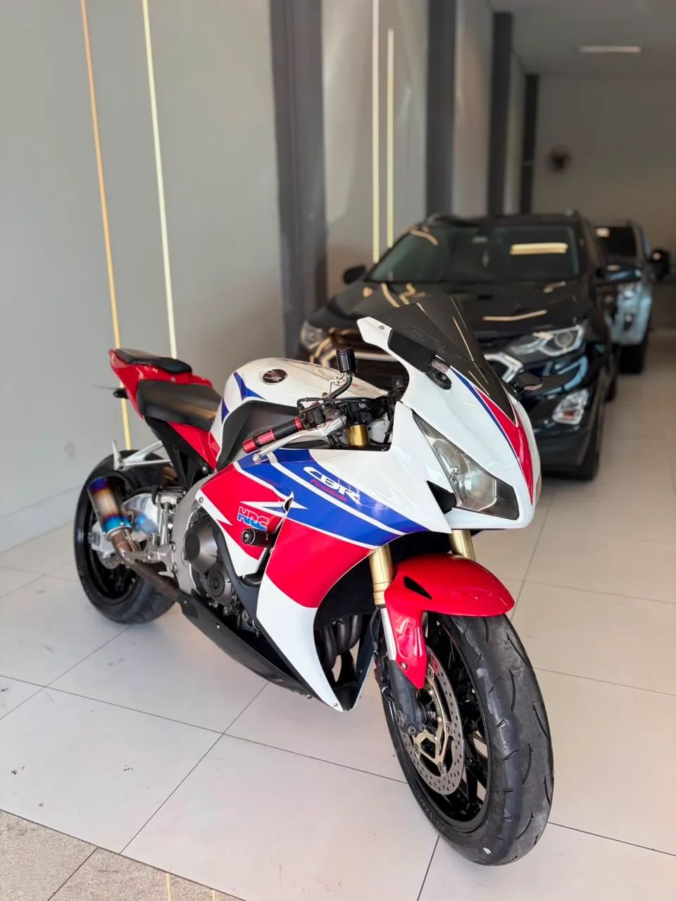 CBR 1000cc  - Foto 5