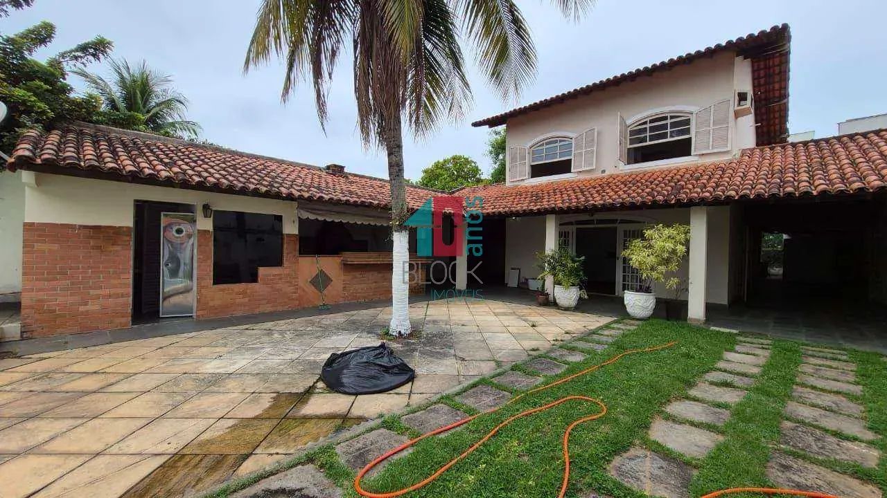 Barra da Tijuca | Casa de Condomínio 5 quartos, sendo 1 suite - Foto 4