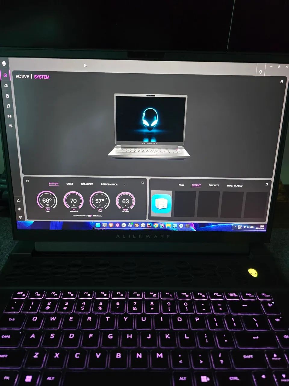 Notebook Alienware M16 Ryzen 9 - Foto 3