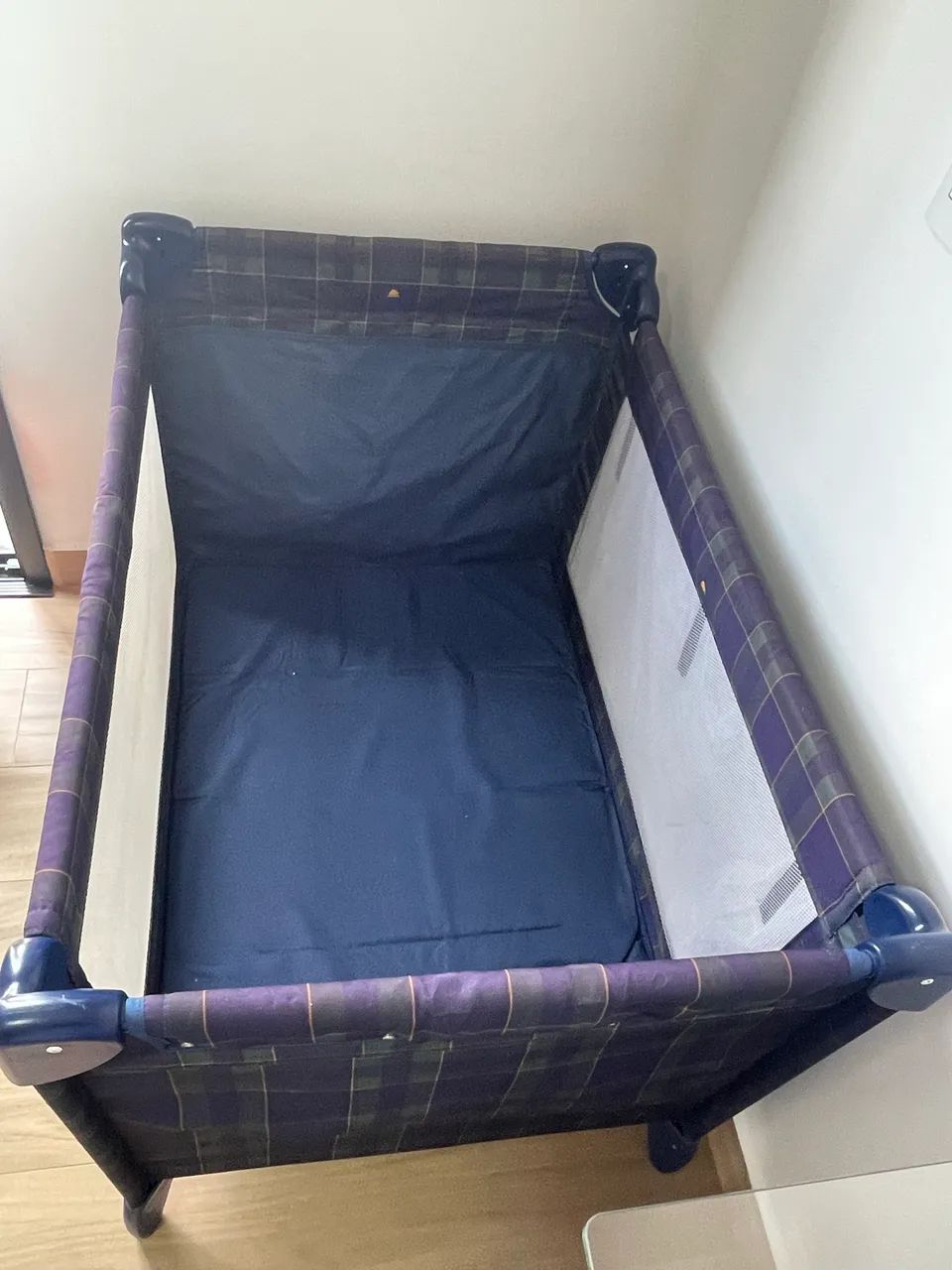 Berço de camping / chiqueirinho com colchão sob medida - Foto 3