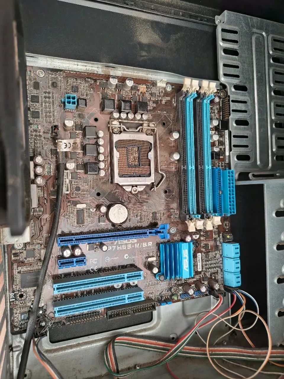 Placa-Mãe ASUS P7H55-M BR - Socket LGA 1156, Intel H55 - Foto 2