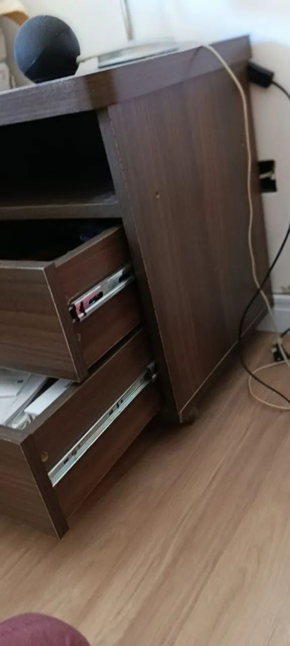 Mesa de cabeceira + brinde - Foto 3