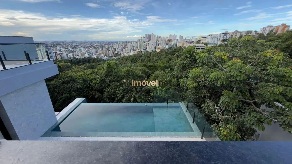 Casa em condominio fechado no Buritis