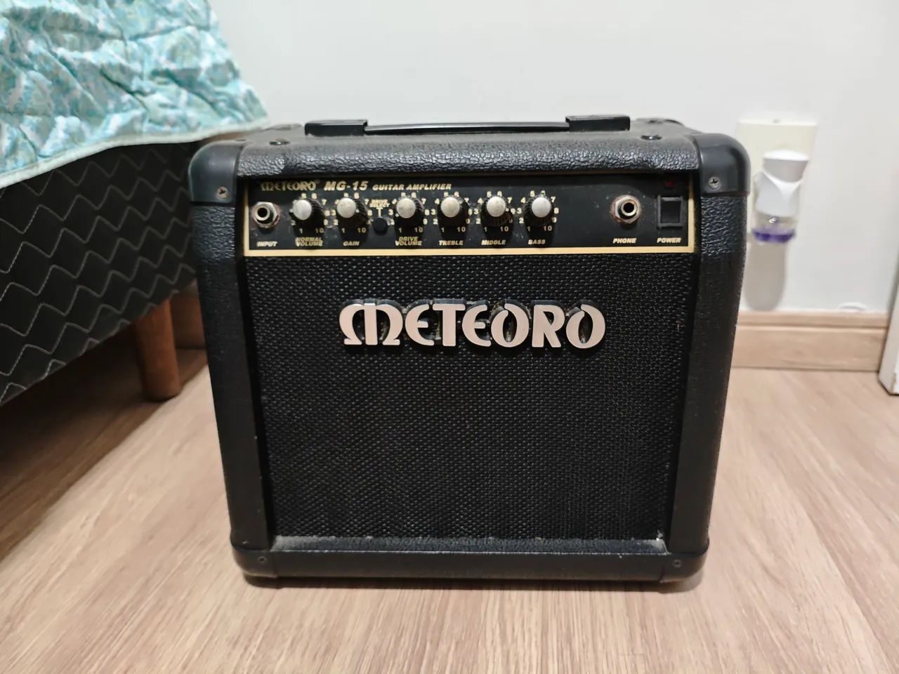 Guitarra e Amplificador - Foto 2