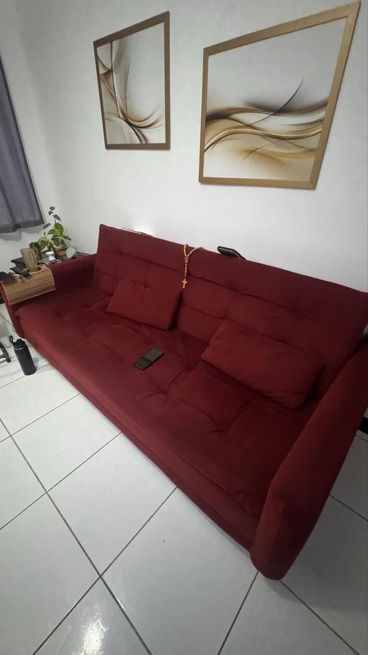 Sofá vinho bem conservado designe moderno tamanho 2.20m - Foto 2