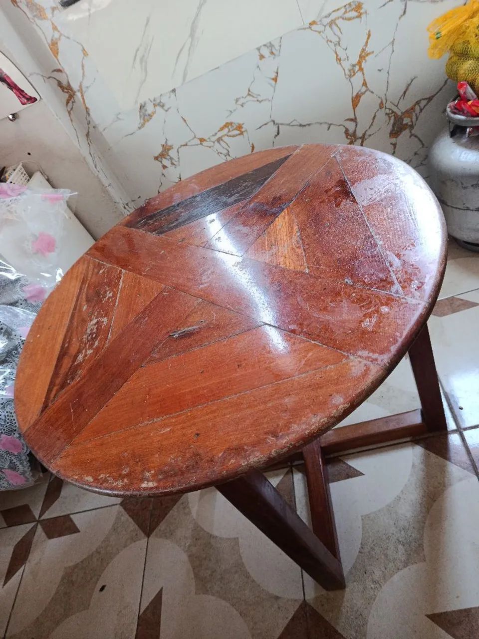 Mesa com cadeiras  - Foto 2