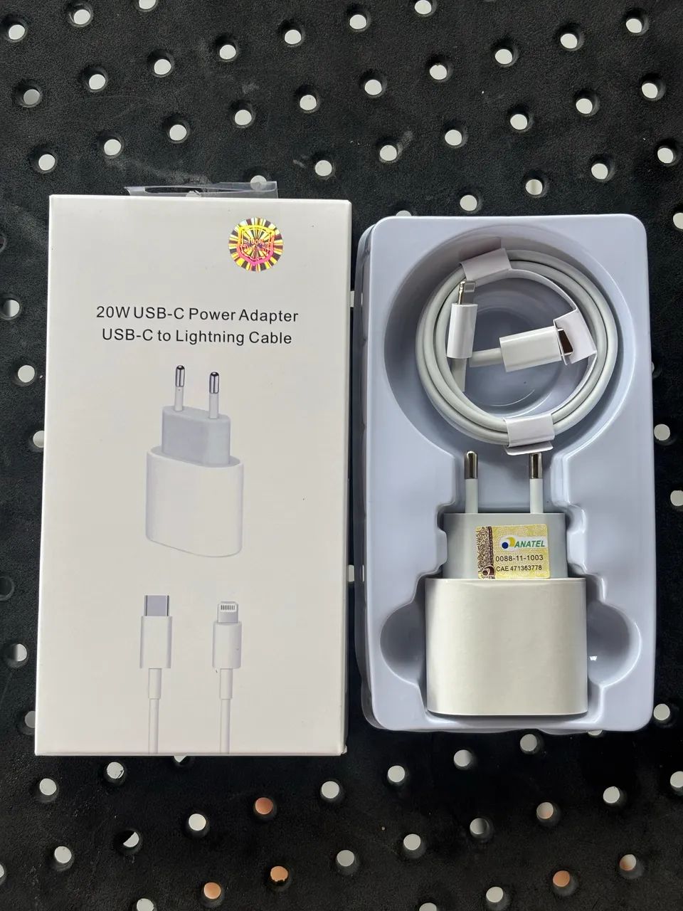 Carregador para iPhone lacrado 