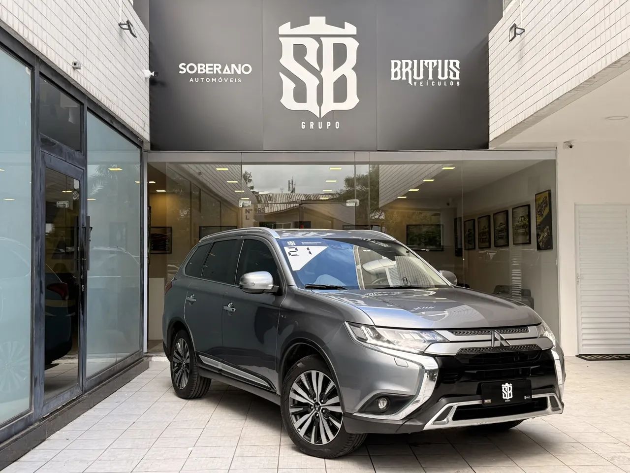 Mitsubishi Outlander HPE-S 3.0 V6 4X4 5P Aut. 2021