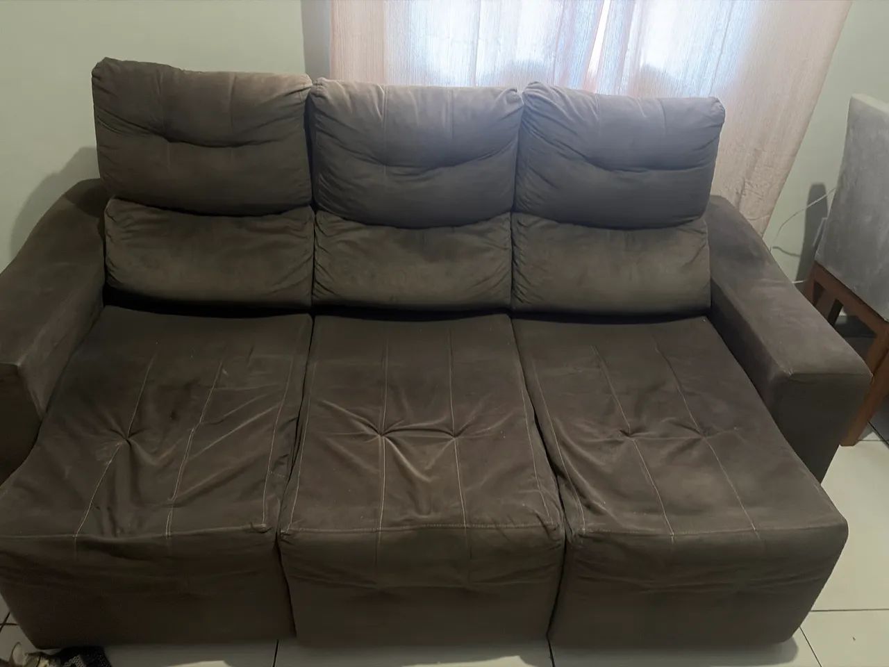 Sofá 3 lugares  - Foto 2
