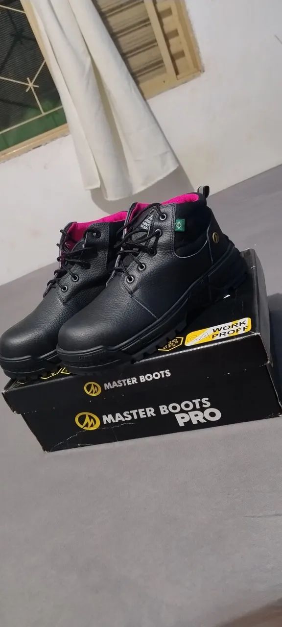 Bota de Segurança N° 37 Bico de Composite
