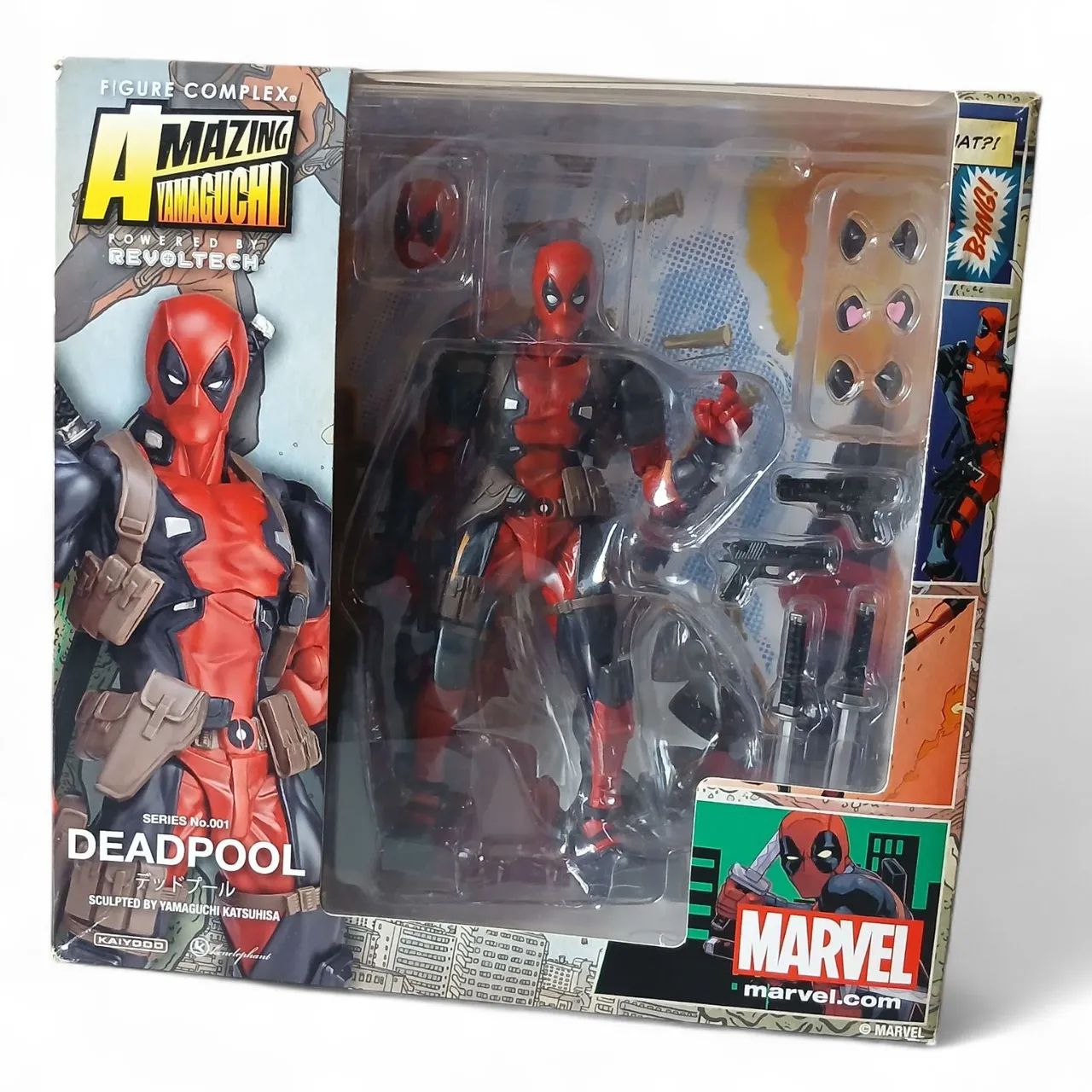 Deadpool revoltech + Shiryu de Dragão  - Foto 3
