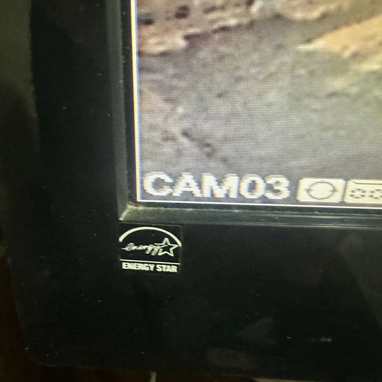 Monitor LG Flatron E1940 ótimo estado não tenho a fonte 12v  - Foto 6