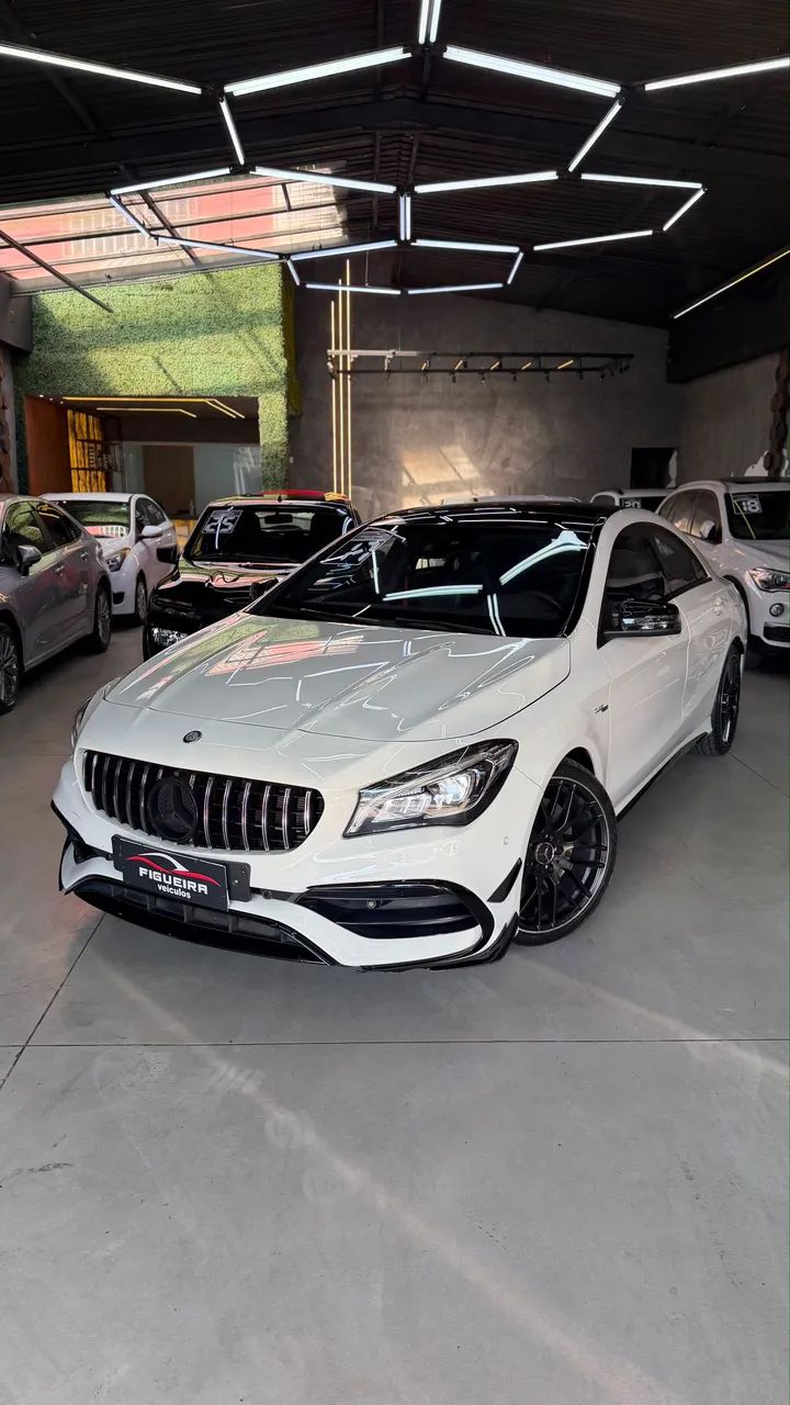 Mercedes-Benz Cla-45 Classe A45 AMG 4MATIC 2.0 Turbo Aut. 2017