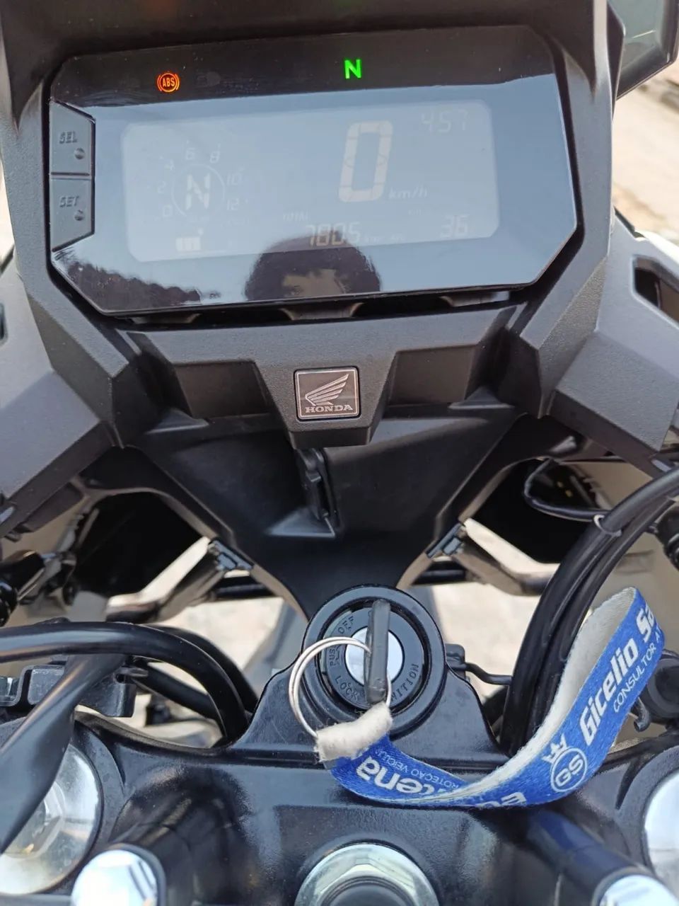 Sahara 300 Adventure 2026 - Foto 2