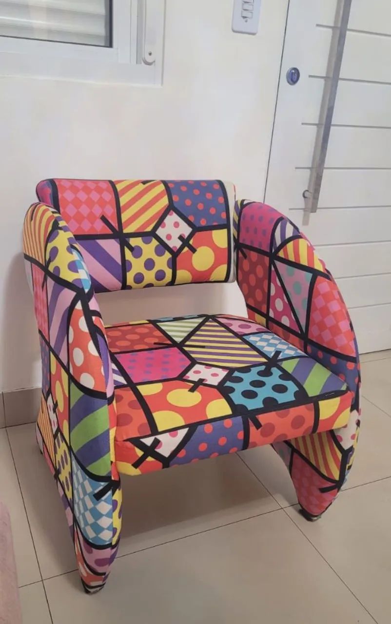 Poltrona Romero Britto 