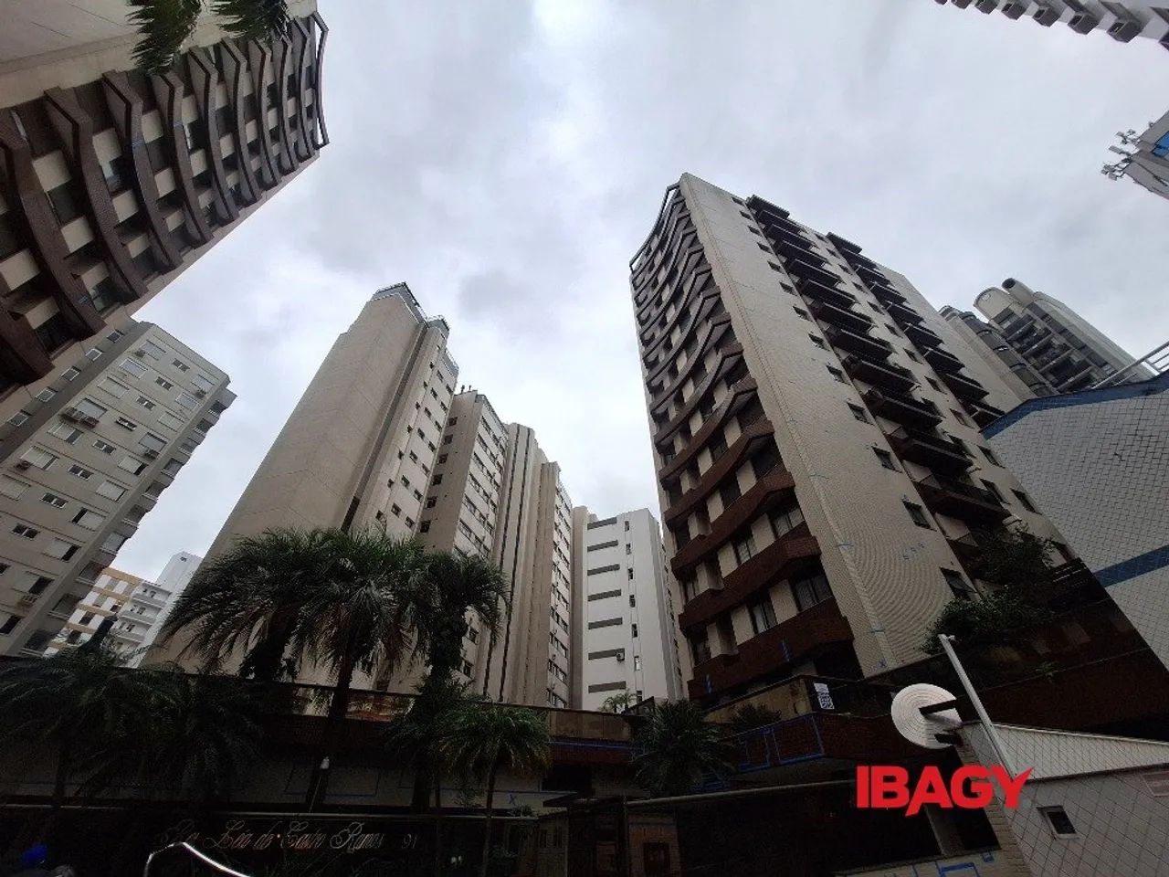 Excelente Apartamento 2 dormitório(s) em Centro - Florianópolis - Foto 2