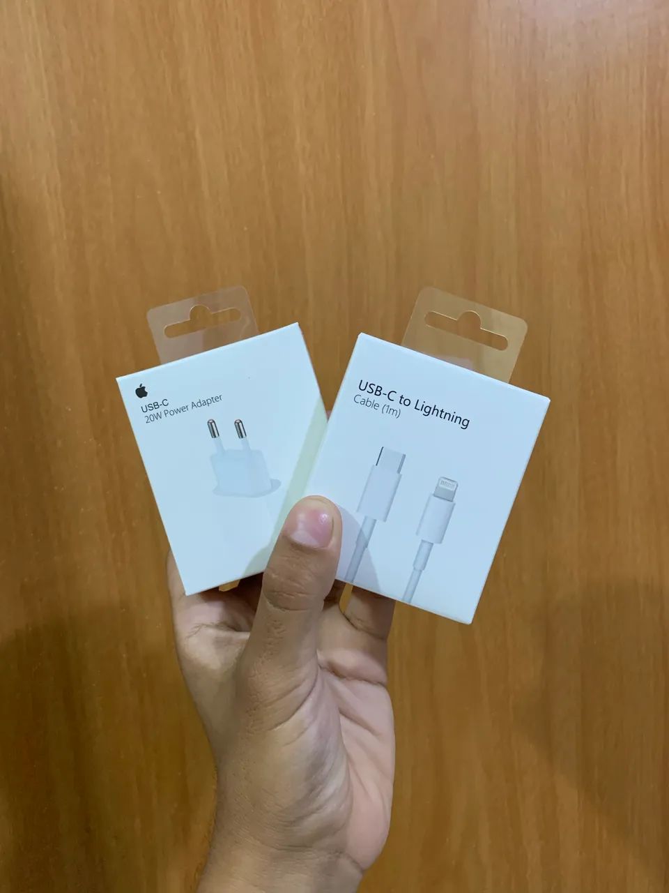 Carregador de iPhone com taxa grátis!!!